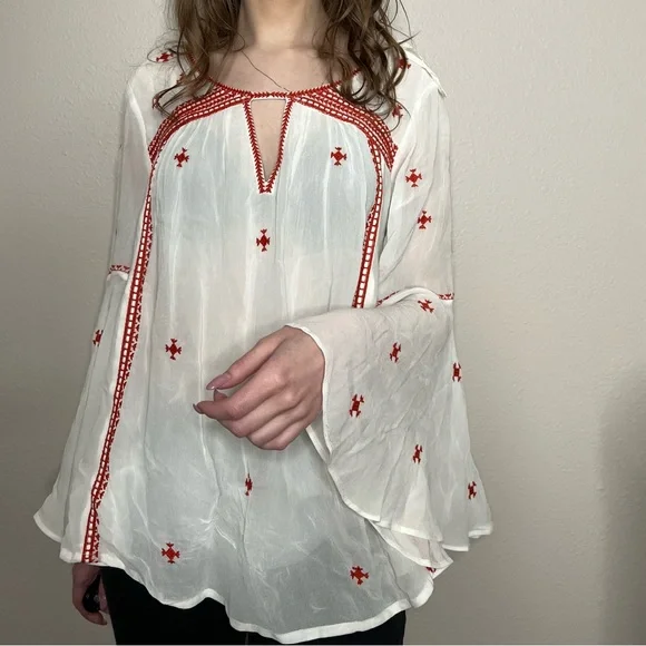 Floreat White Long Flared Sleeve Top with Red Embroidery - Picture 2 of 8
